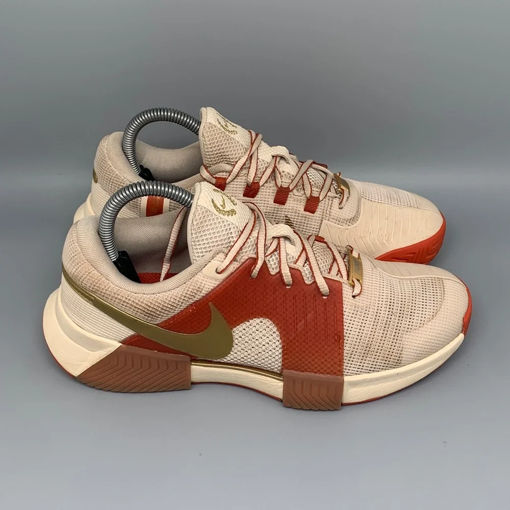 Nike GP Challenge 1 PRM Beige Hard Court Tennis Shoes FQ3164-103 Women’s Sz 8.5